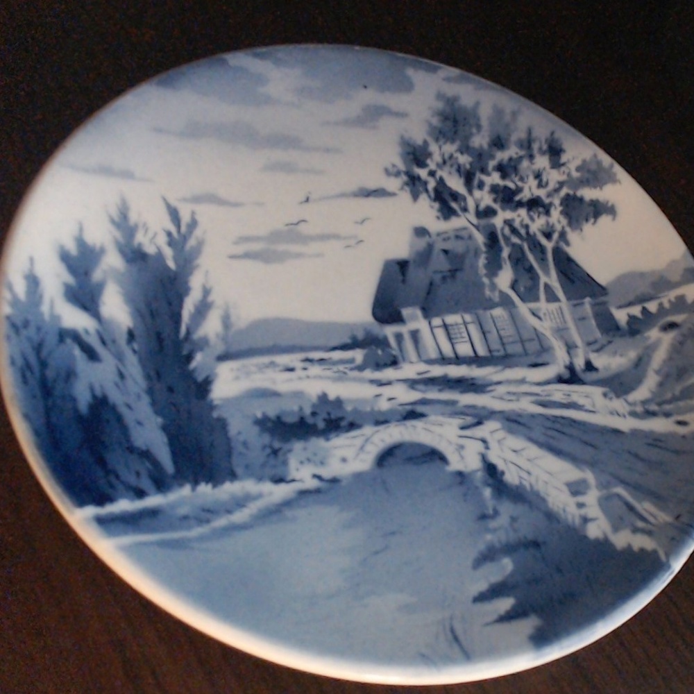 Vintage Delft Plate Hand Painted in Holland -